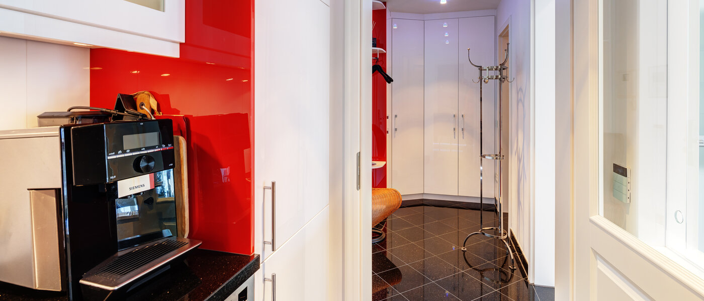 アティック・フラット（屋根裏） München Solln 04 キッチン 13669