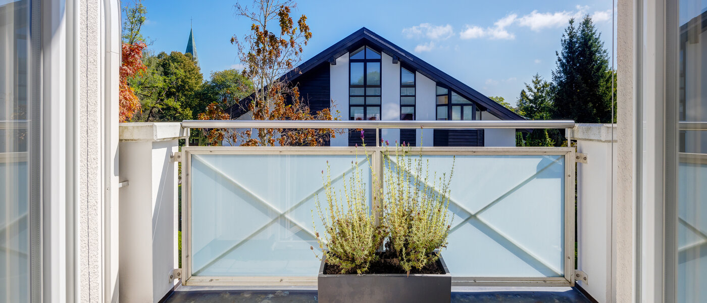 アティック・フラット（屋根裏） München Solln 01 2.ベランダ 13669