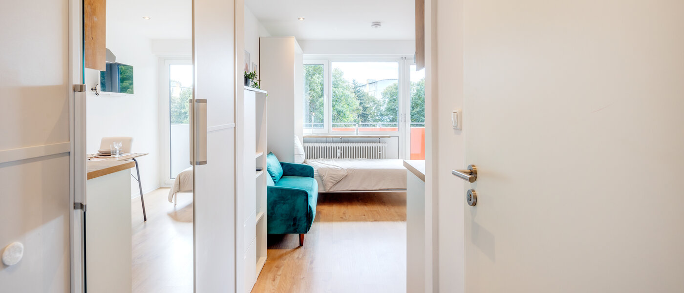 アパルトマン München Am Hart 03 玄関入り口 13670