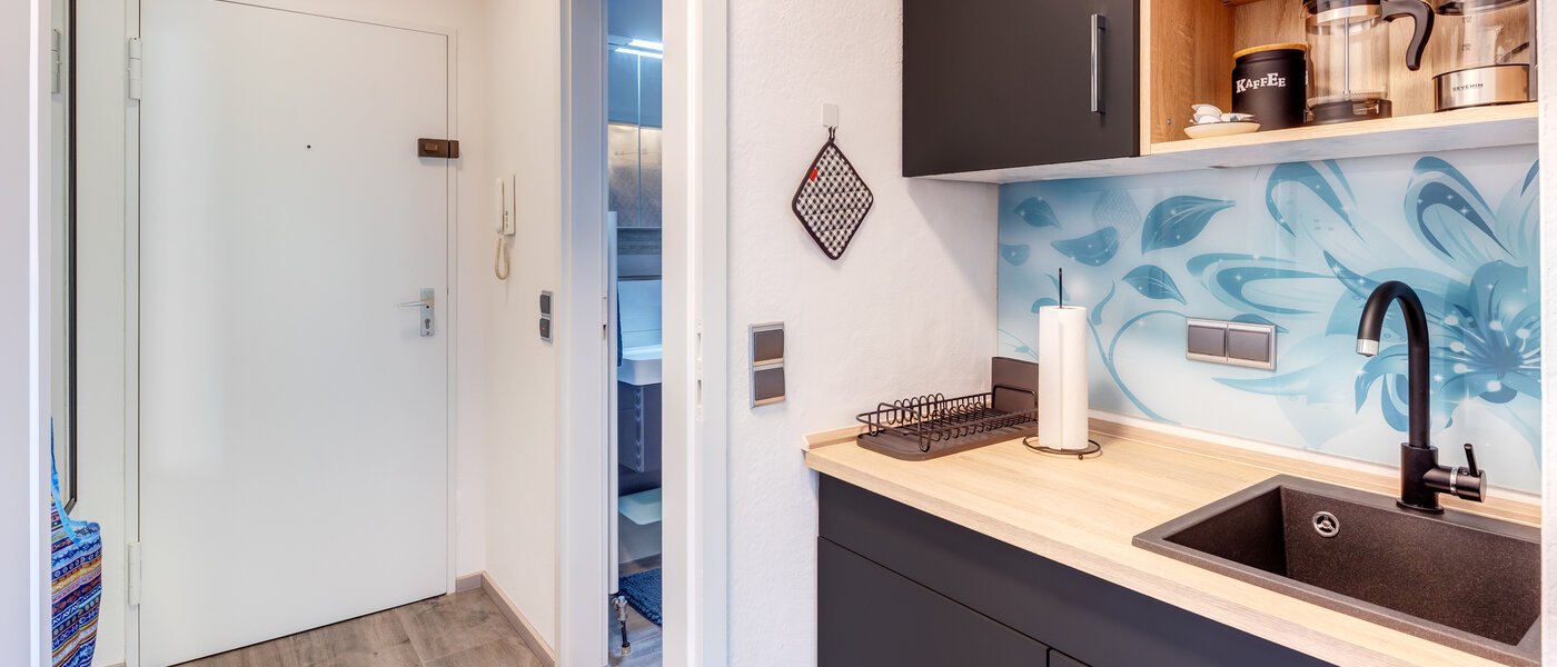 マンション Unterschleißheim 03 玄関入り口 13675