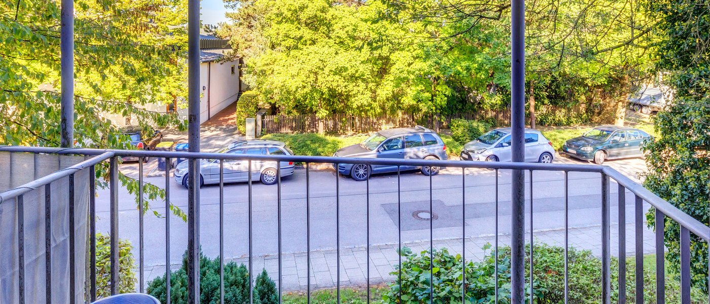 マンション Unterschleißheim 02 ベランダ 13675