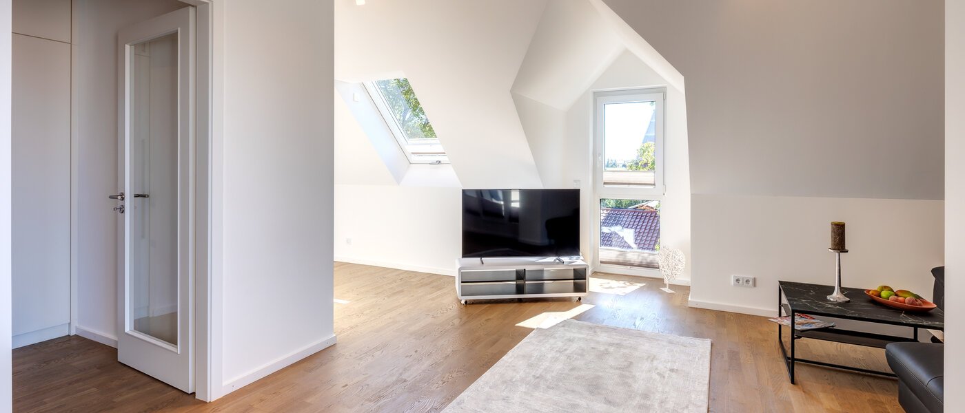 アティック・フラット（屋根裏） Aschheim 03 リビングエリア 13679