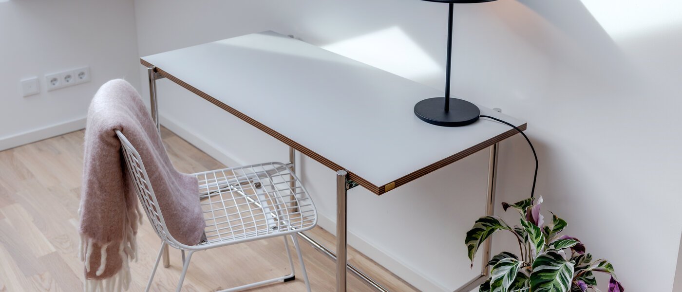 アティック・フラット（屋根裏） Haar 03 リビングエリア 13695