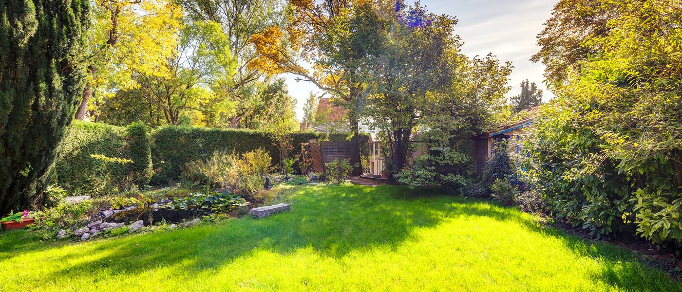 テラスハウス角住宅 Eichenau 01 庭 13696