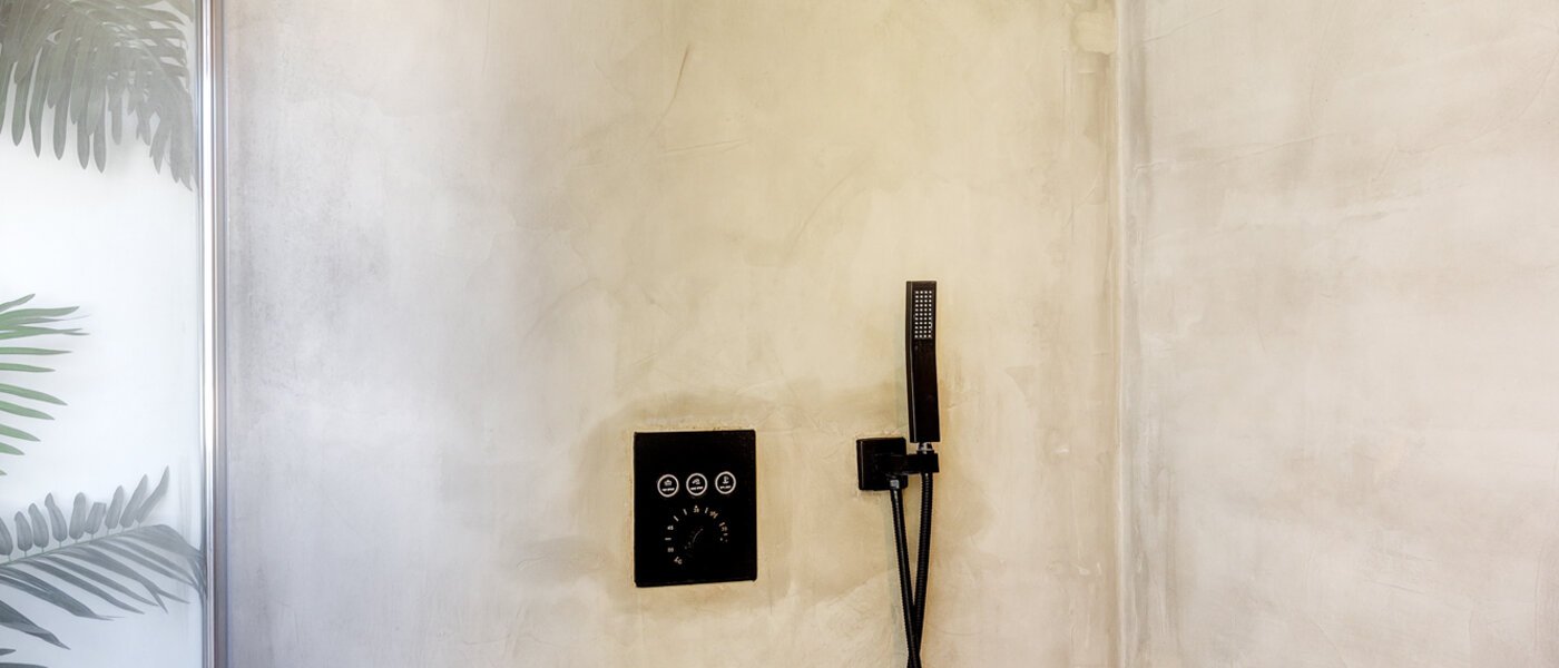 テラスハウス角住宅 Eichenau 02 1つめの浴室 13696