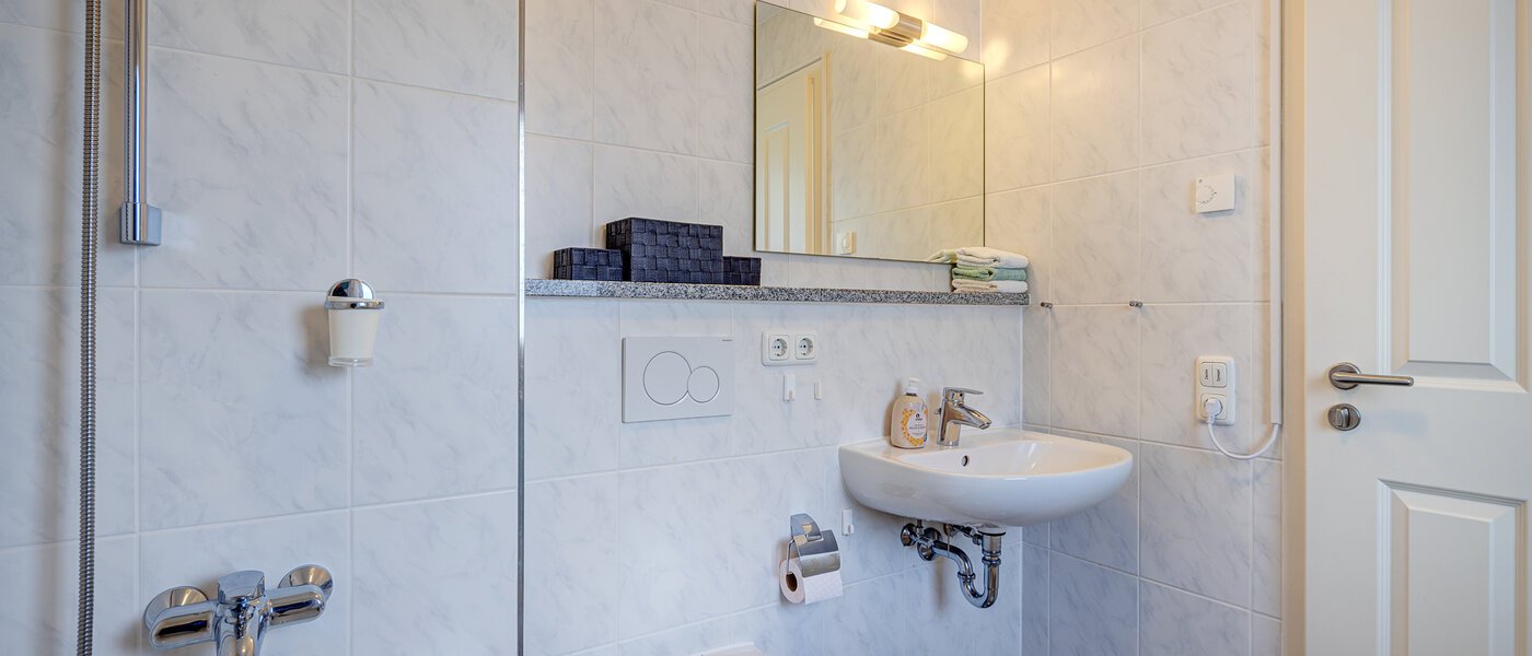 マンション Oberschleißheim 02 浴室 13735