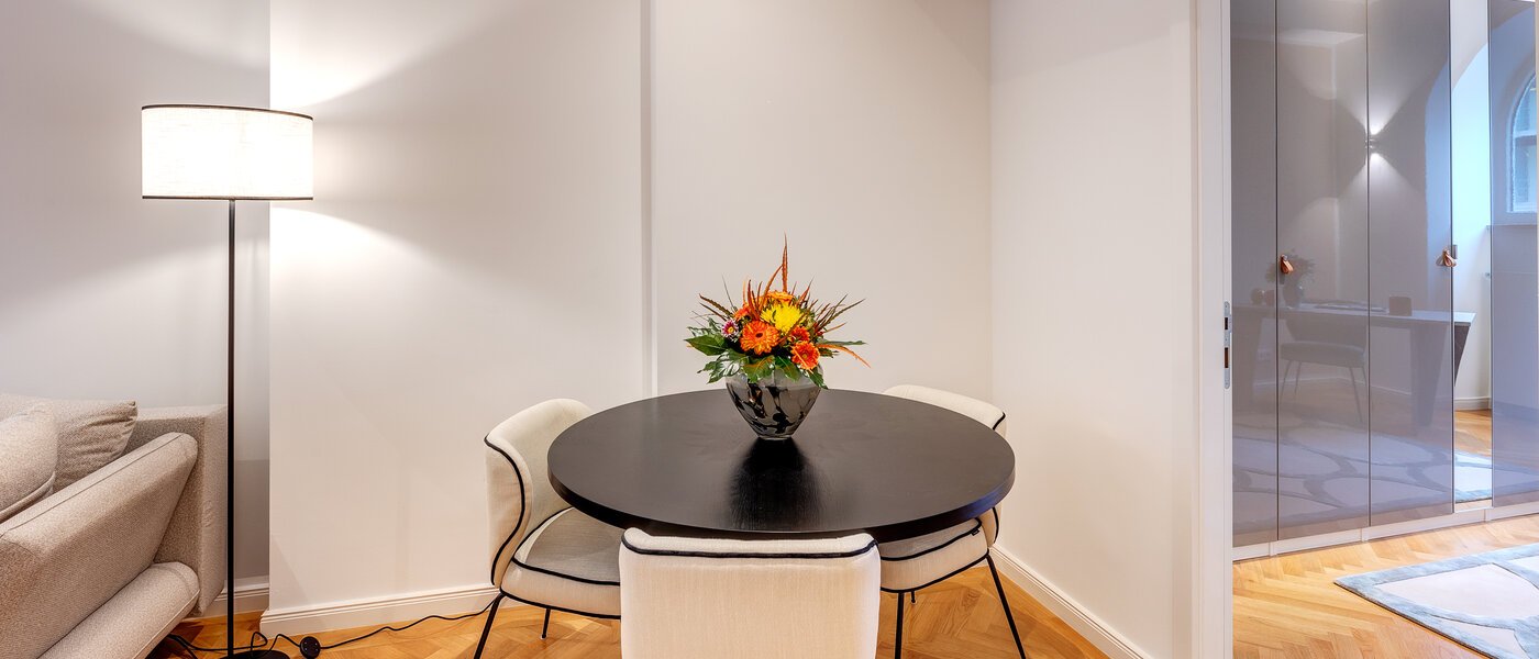 マンション München Schwanthalerhöhe 04 リビングエリア 13745