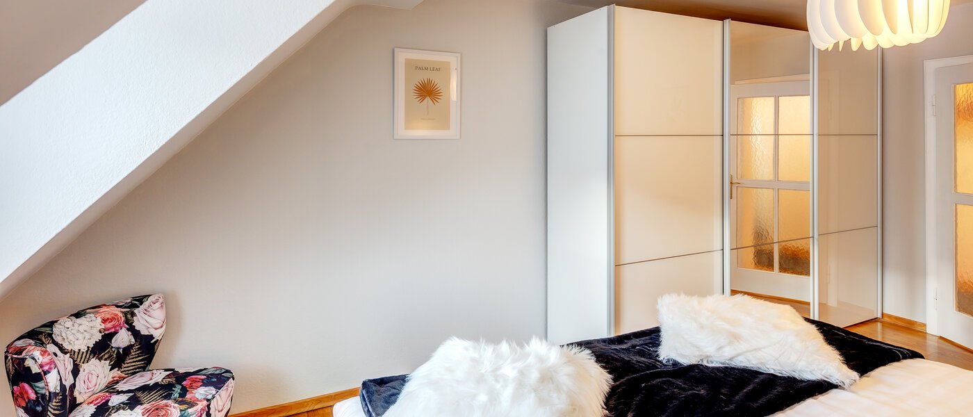 マンション München Neuhausen 04 寝室 13780