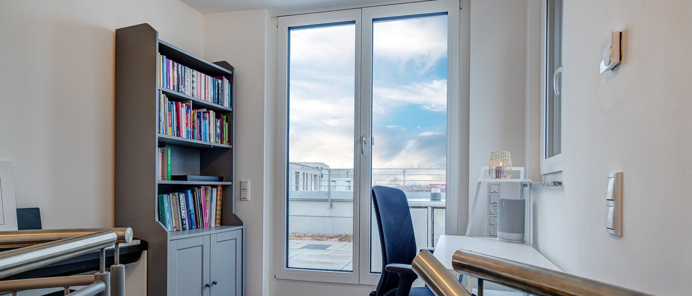 ペントハウス München Neuaubing 01 ワーキングエリア 13783