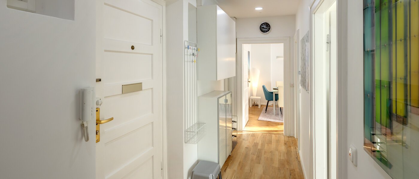 マンション München Schwabing 01 玄関入り口 13786