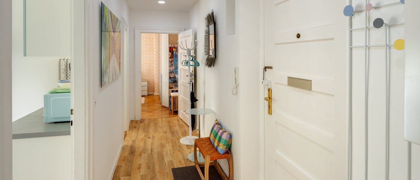 マンション München Schwabing 03 玄関入り口 13786