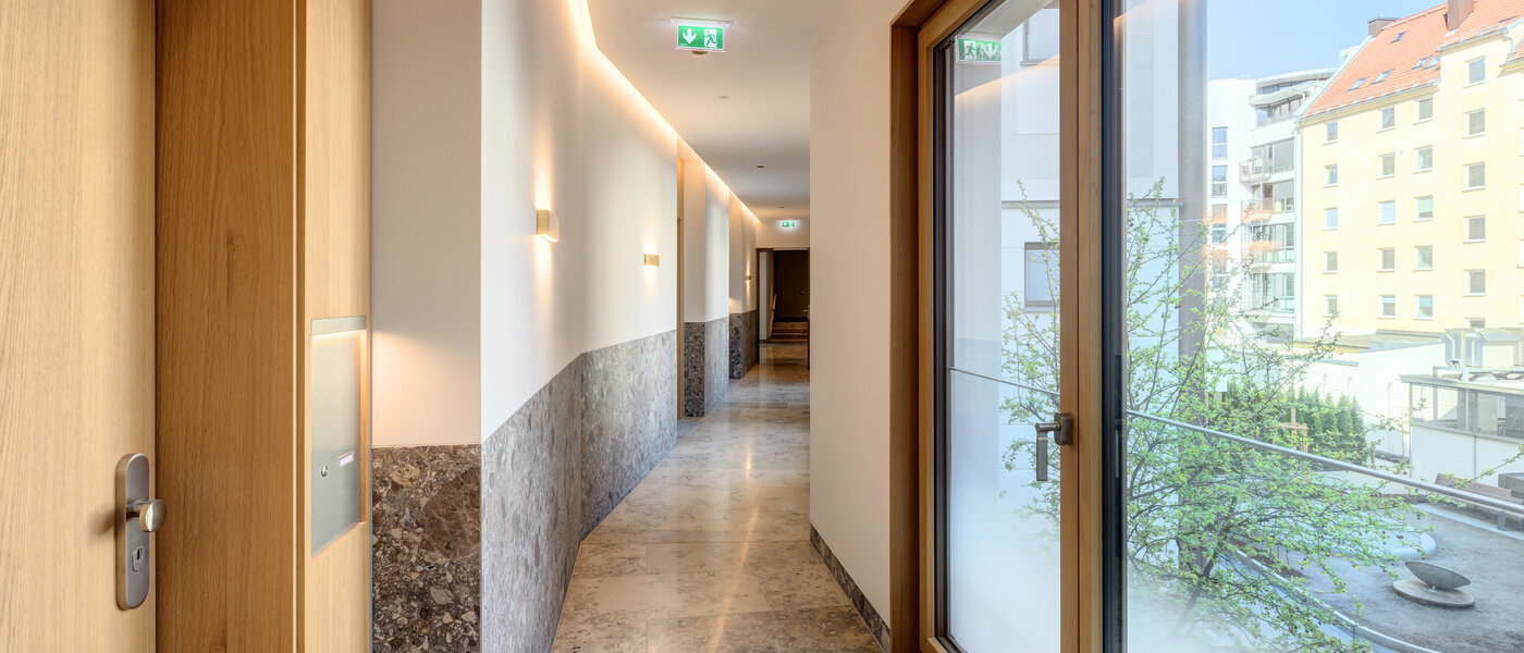 マンション München Lehel 01 階段 13792