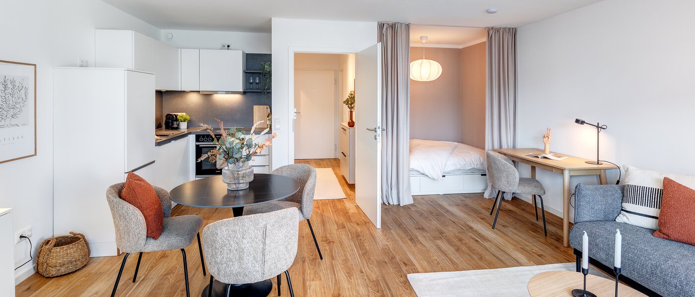 マンション München Neuhausen 01 リビングエリア 13806