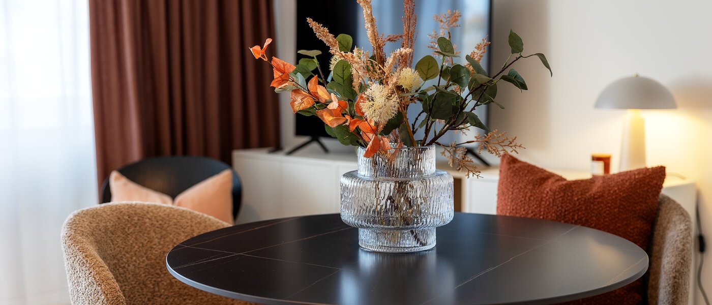 マンション München Neuhausen 04 リビングエリア 13806