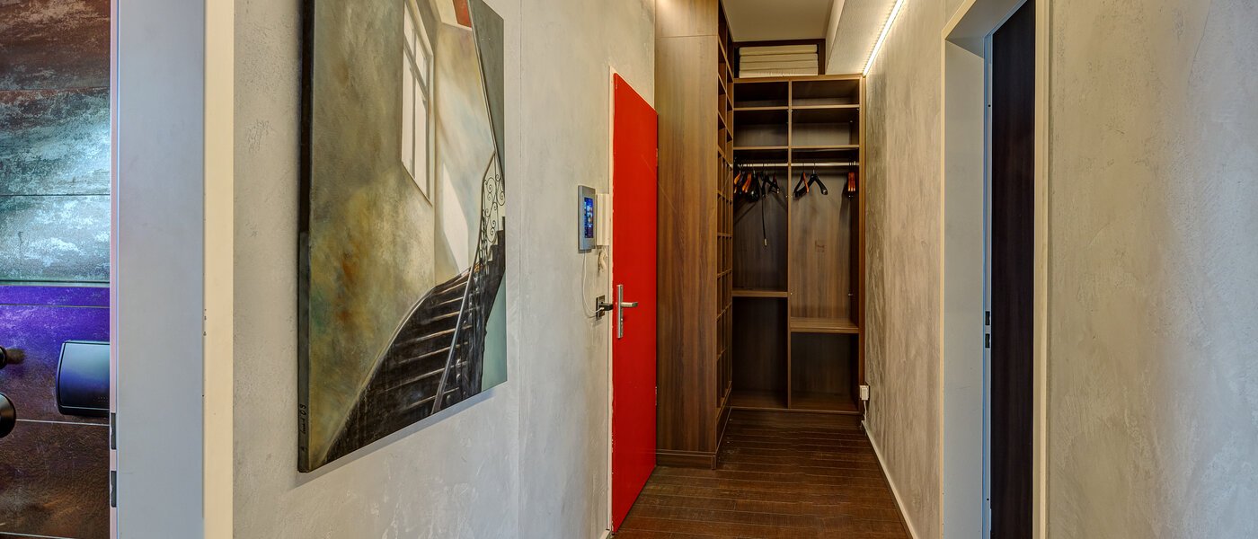 マンション München Schwabing-Nord (zw. Leopoldstraße & Englischen Garten) 01 玄関入り口 13809