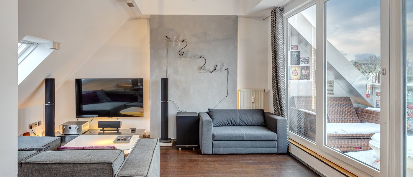 マンション München Schwabing-Nord (zw. Leopoldstraße & Englischen Garten) 01 リビングエリア 13809