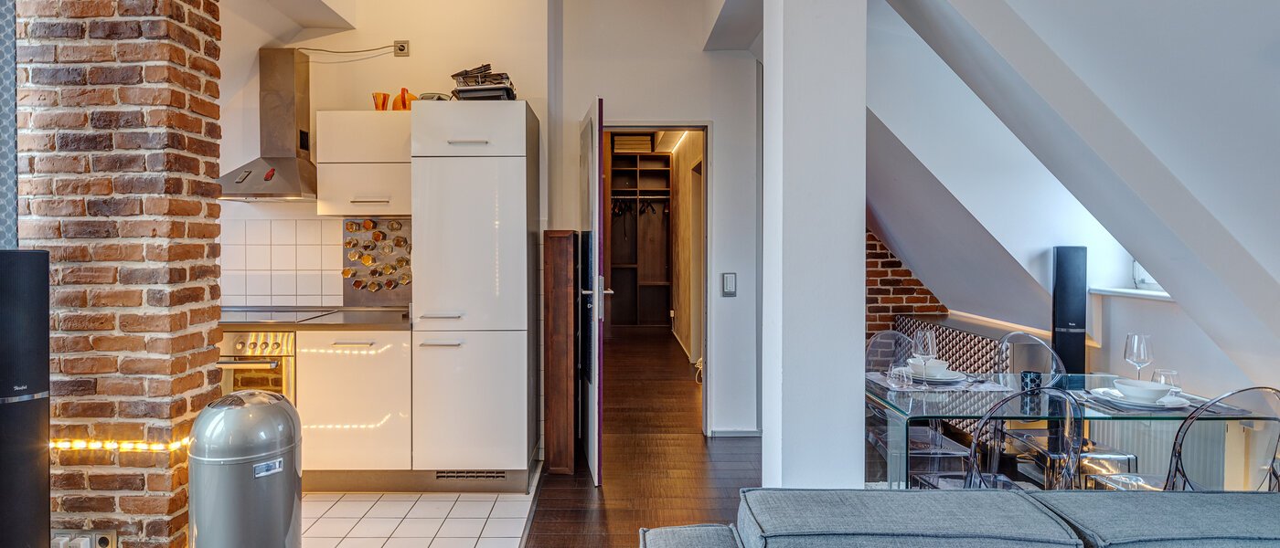 マンション München Schwabing-Nord (zw. Leopoldstraße & Englischen Garten) 03 リビングエリア 13809