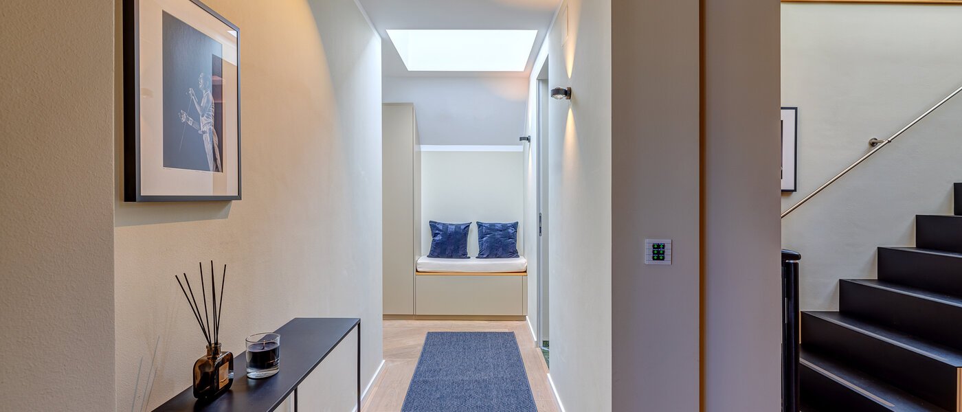 複層－回廊住宅 München Altstadt 03 玄関入り口 13841