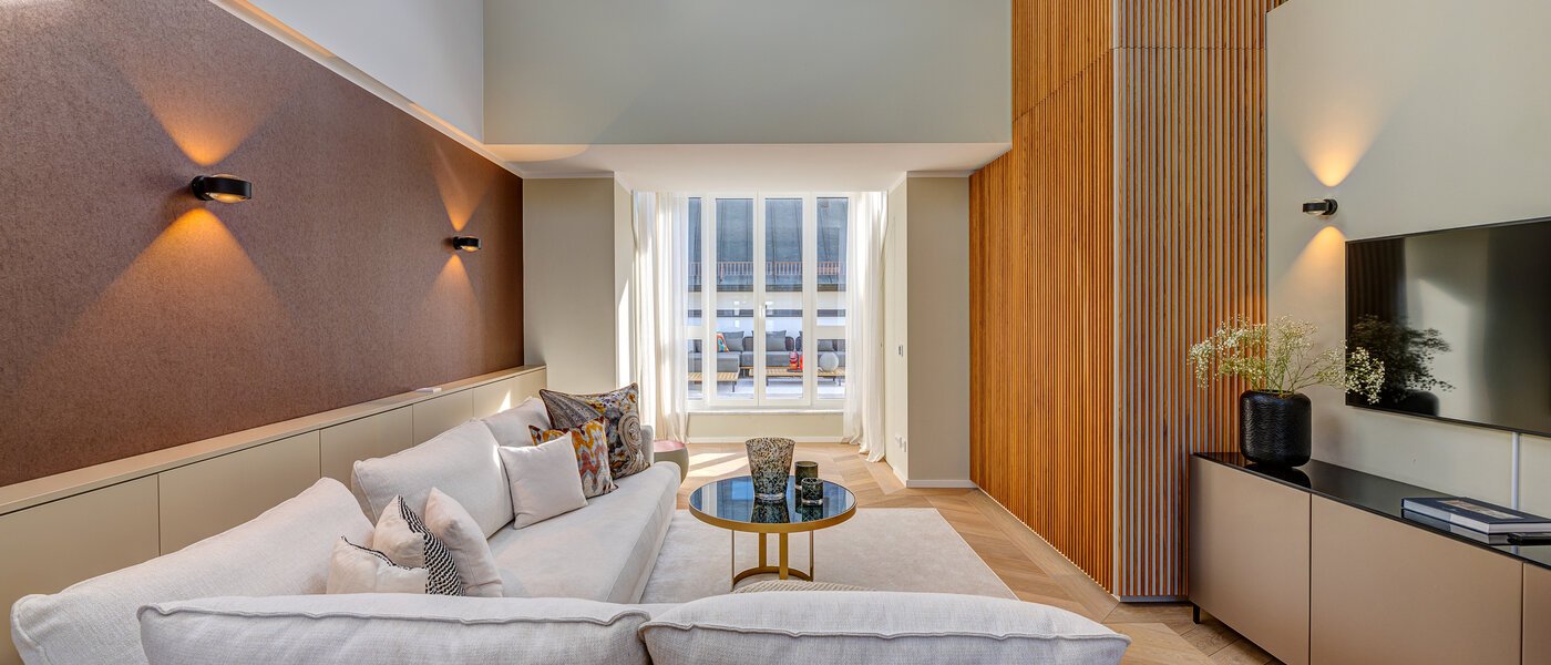 複層－回廊住宅 München Altstadt 03 リビングエリア 13841