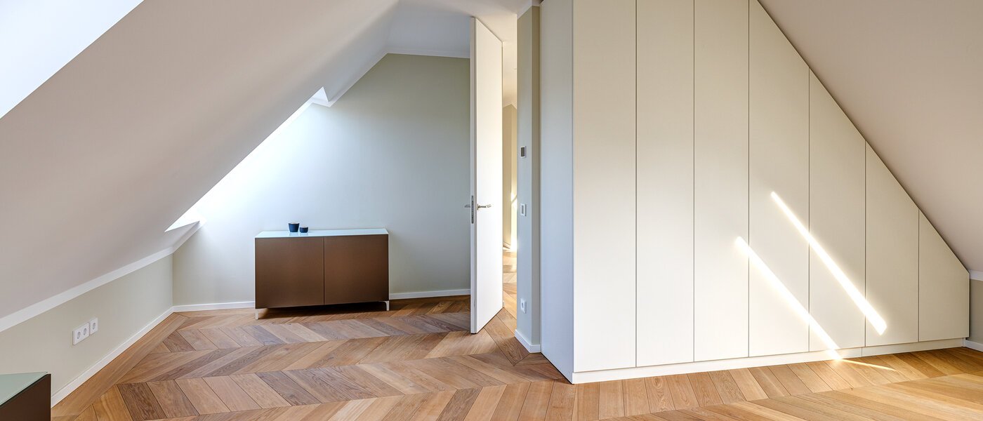 複層－回廊住宅 München Altstadt 05 1. 寝室 13841