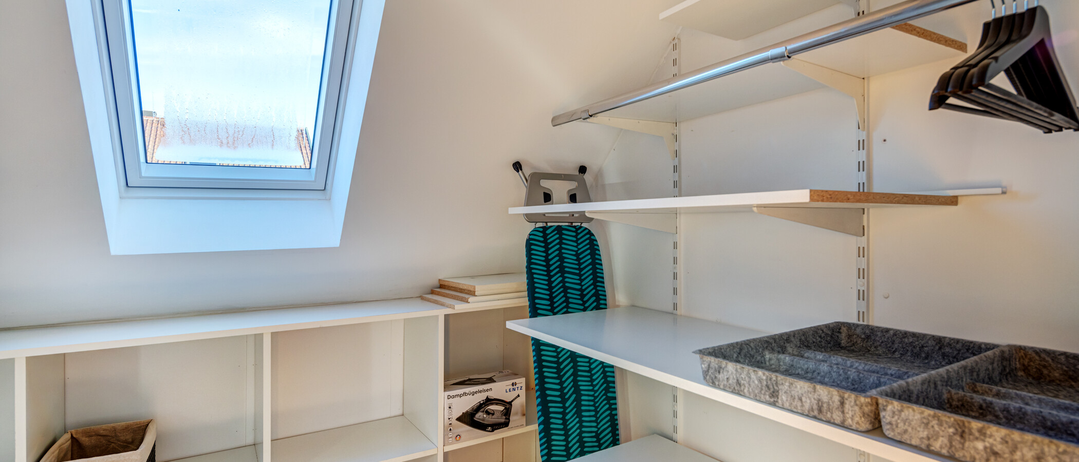 一戸建て München Trudering 02 ウォークイン・カップボード 13845