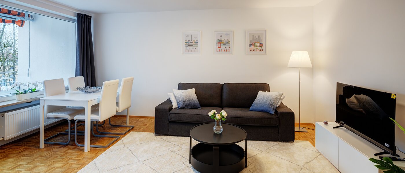 マンション München Forstenried 01 リビングルーム 13847