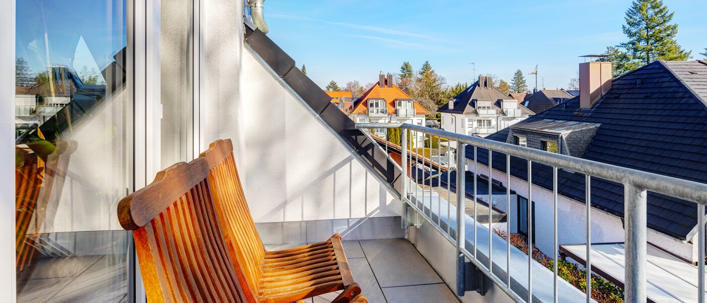 アティック・フラット（屋根裏） München Waldtrudering 02 ルーフテラス 13853