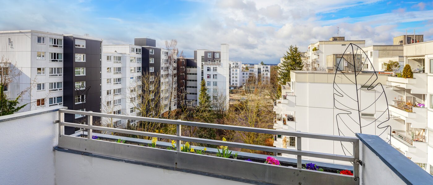 マンション Ottobrunn 02 ベランダ 13863