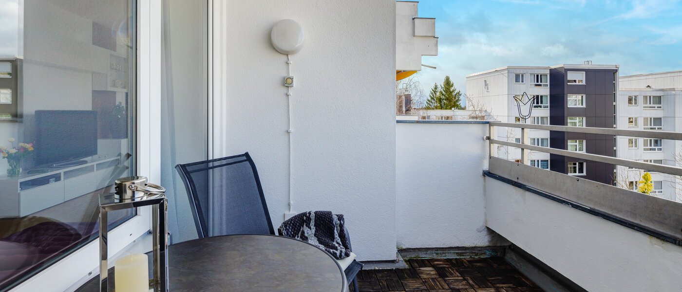 マンション Ottobrunn 03 ベランダ 13863