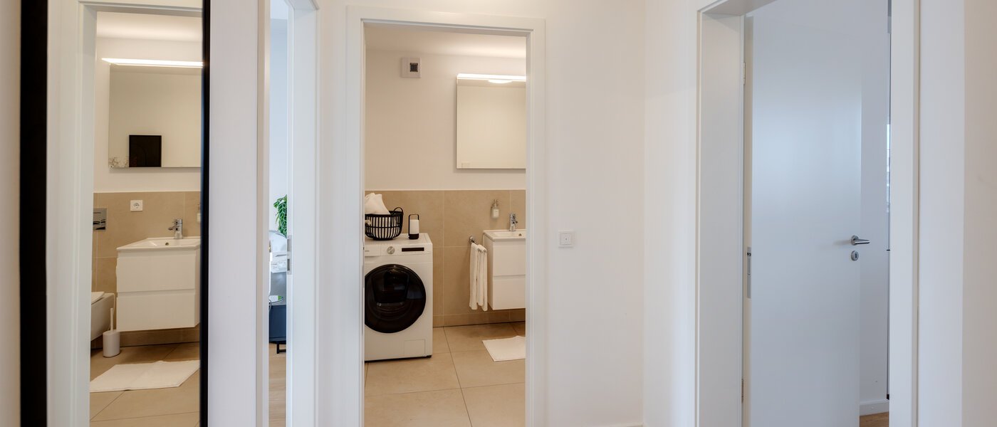 マンション München Haidhausen 04 玄関入り口 13881