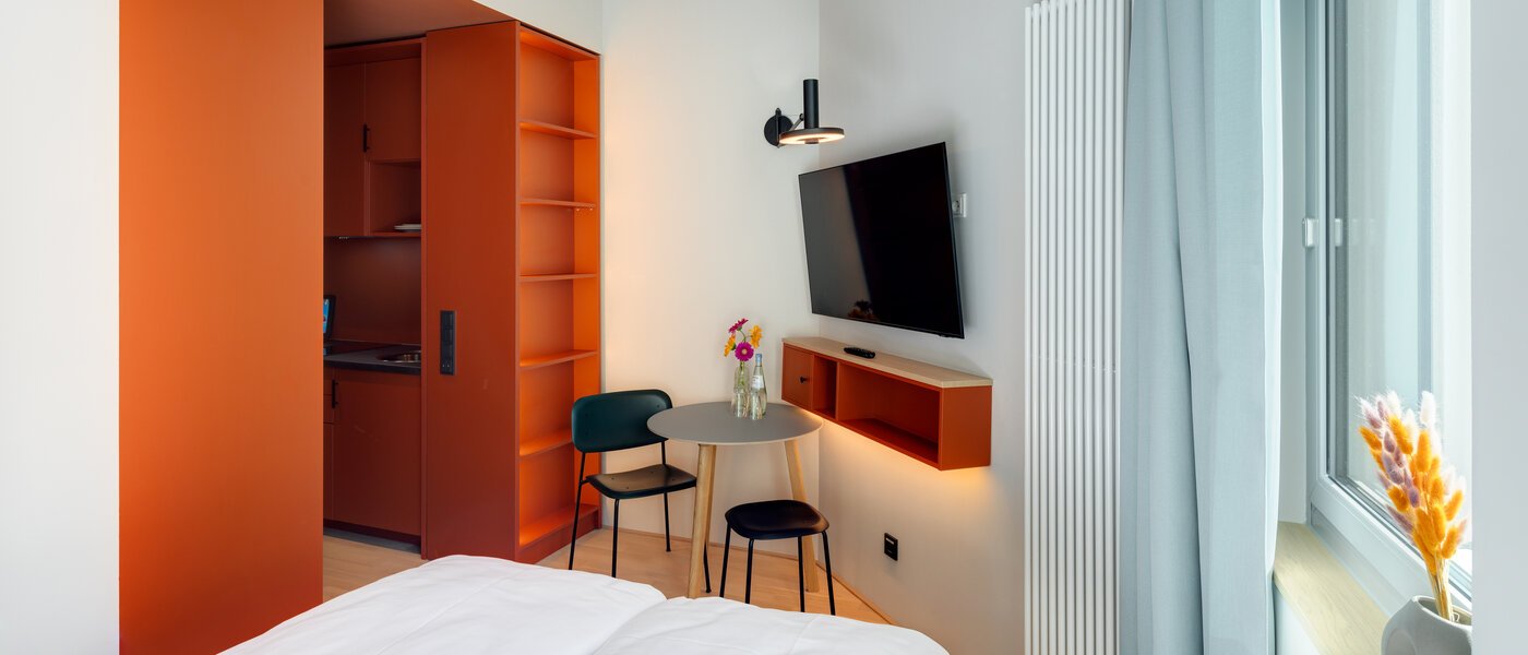 アパルトマン Unterföhring 02 リビングエリア 13900