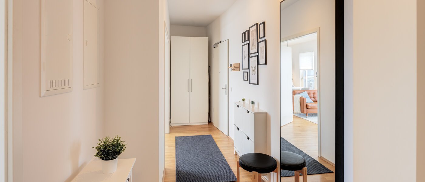 ペントハウス München Neuhausen 01 玄関入り口 13934