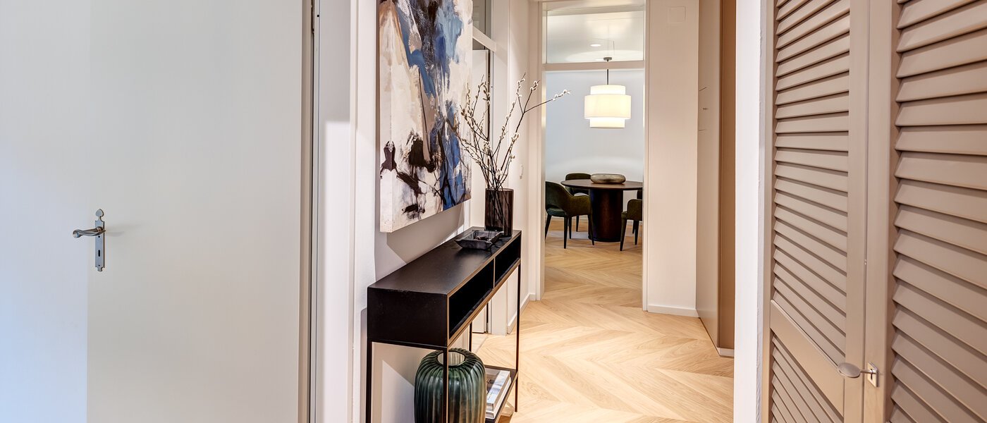 マンション München Herzogpark 01 玄関入り口 13940