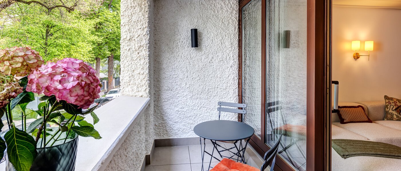 マンション München Herzogpark 01 ロッジア 13940