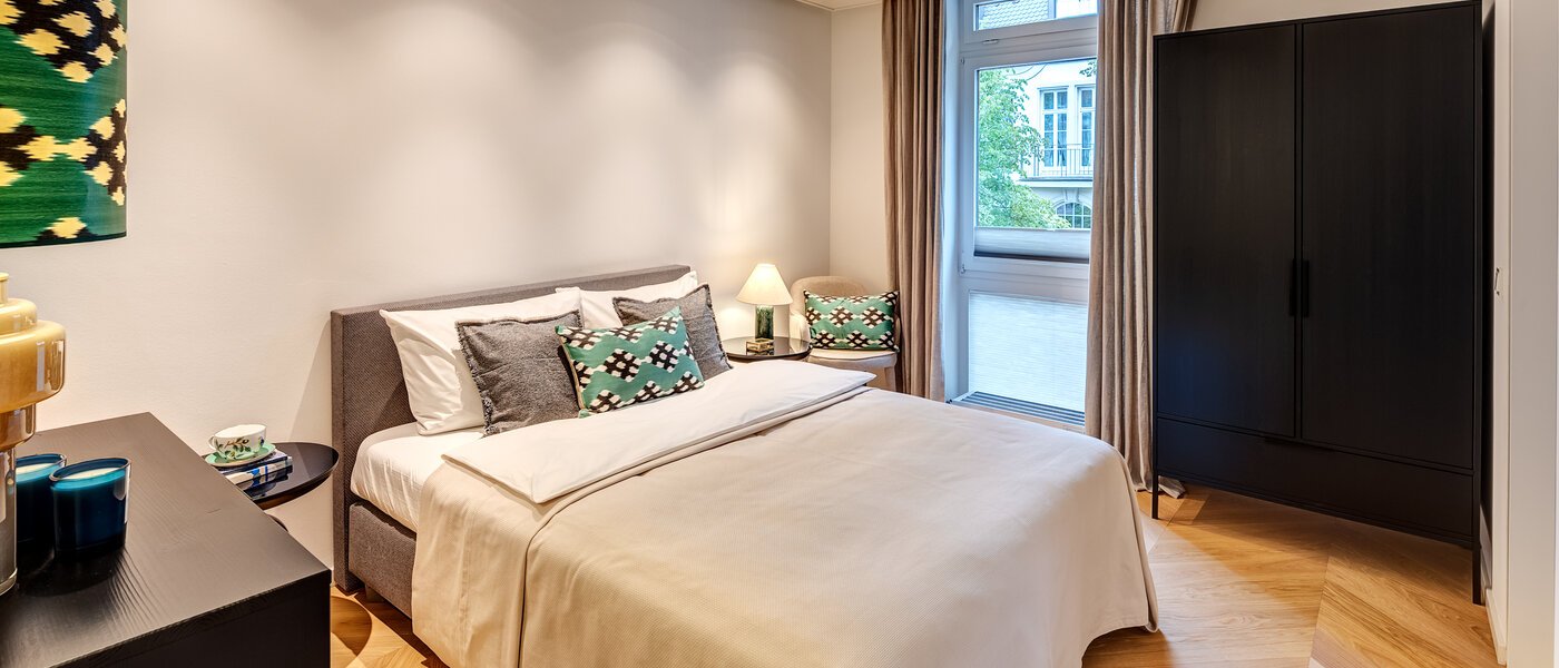 マンション München Herzogpark 01 寝室 13940