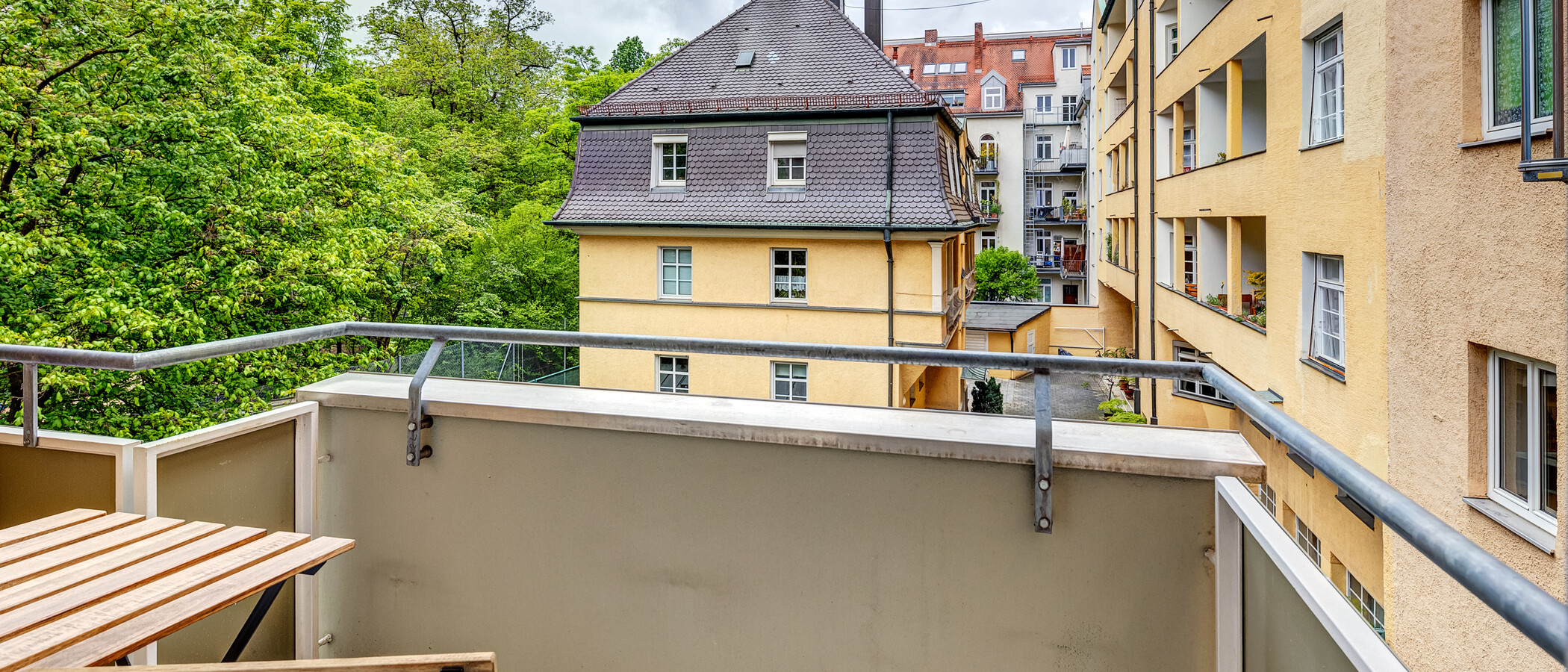 マンション München Neuhausen 01 ベランダ 13948