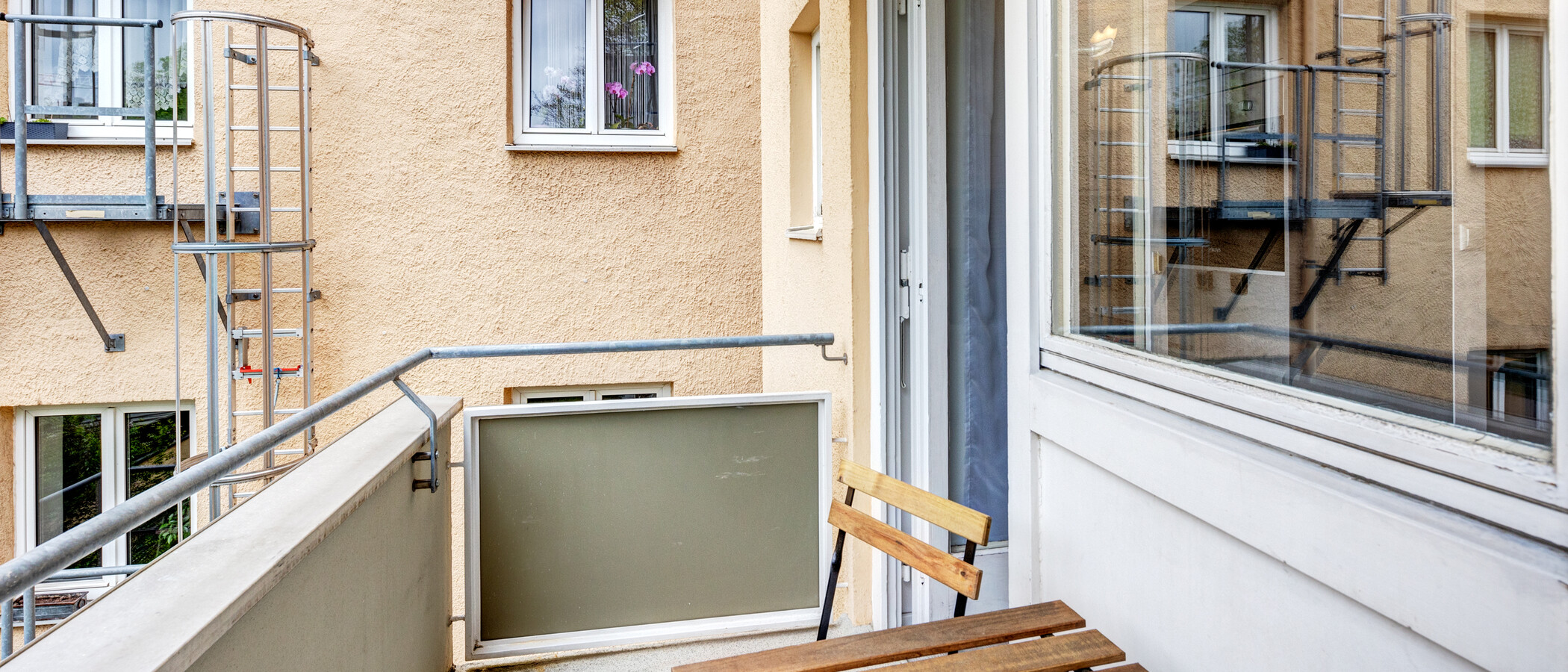 マンション München Neuhausen 03 ベランダ 13948