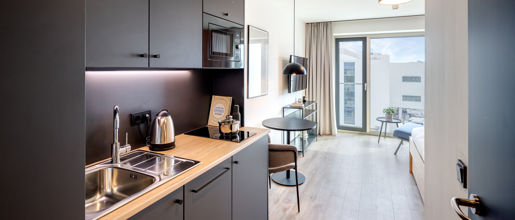 アパルトマン München Milbertshofen 01 キッチン 13958