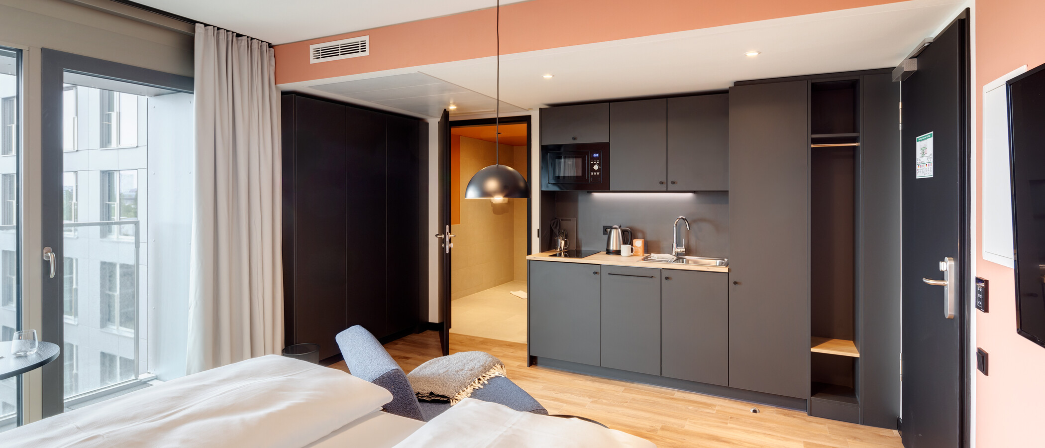 アパルトマン München Milbertshofen 03 リビングエリア 13959