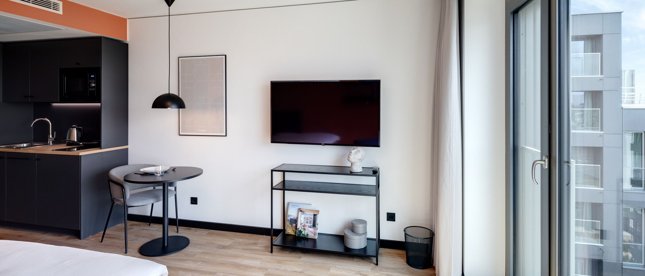 アパルトマン München Milbertshofen 03 リビングエリア 13963