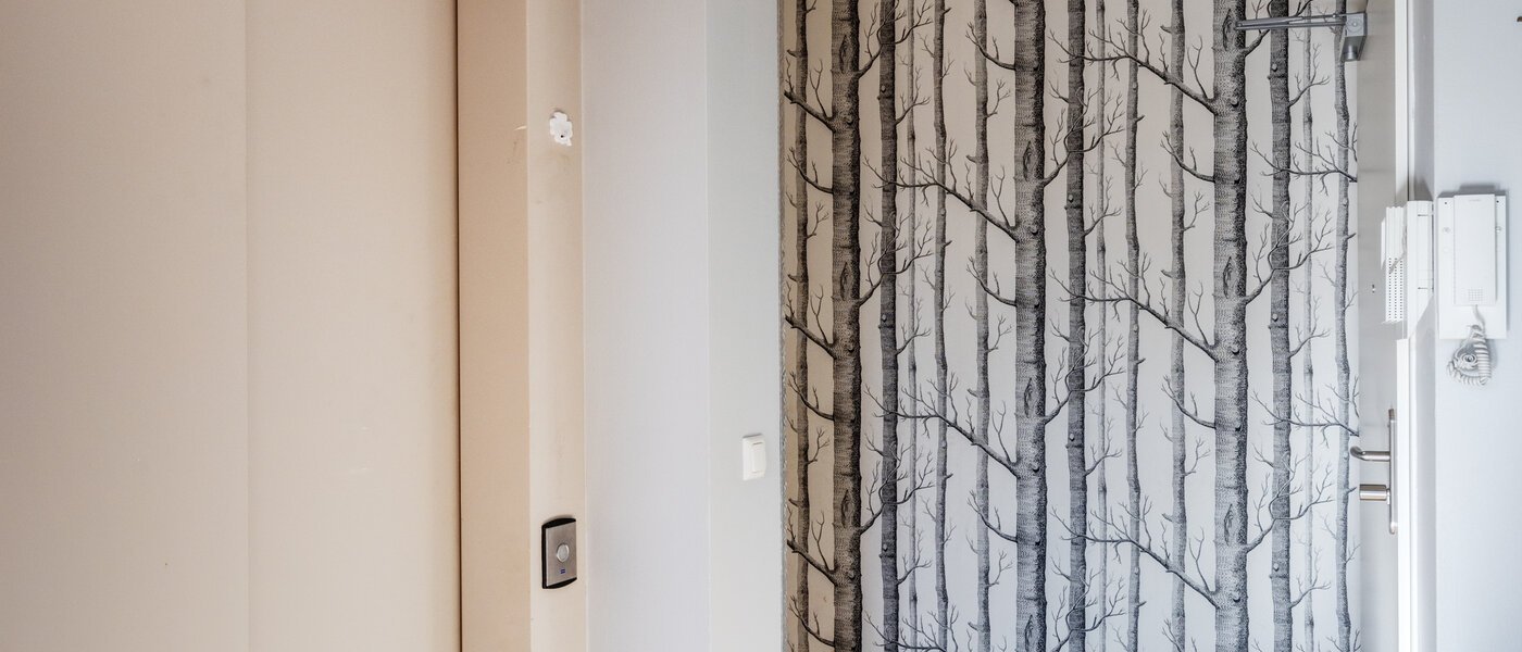 ペントハウス München Neuhausen 01 玄関入り口 13988