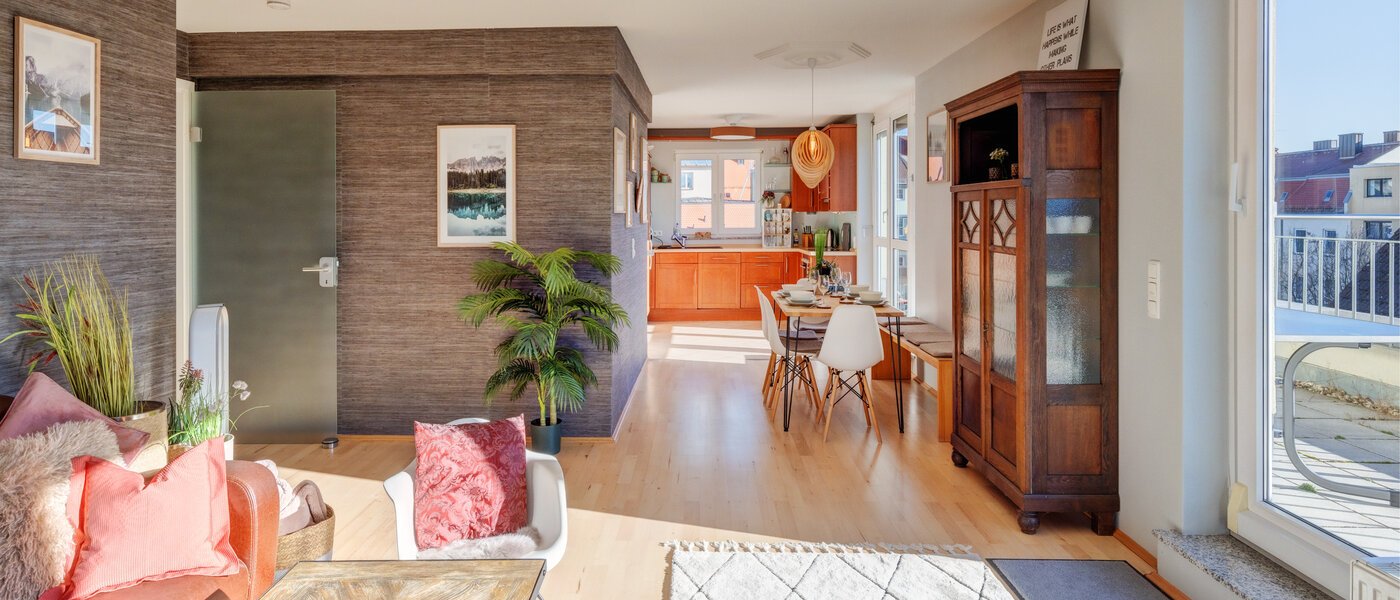 ペントハウス München Neuhausen 03 リビングエリア 13988