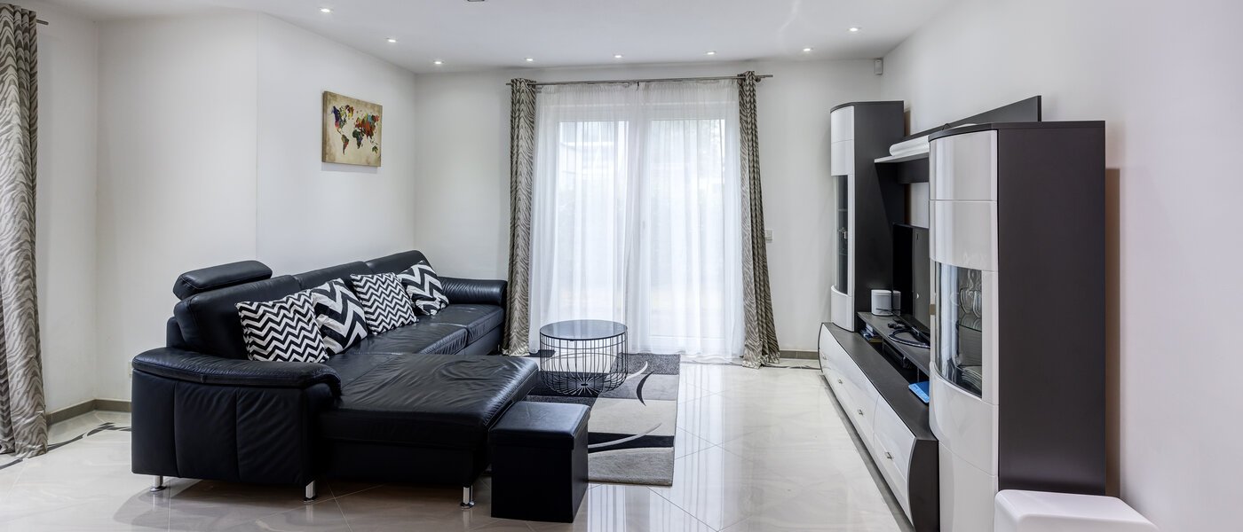 申し訳ございません。こちらの物件はすでに貸し出されました。