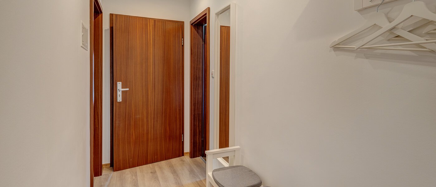 マンション München Berg am Laim 01 玄関入り口 14011