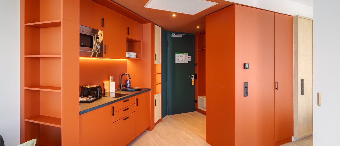 アパルトマン Unterföhring 03 キッチン 14030