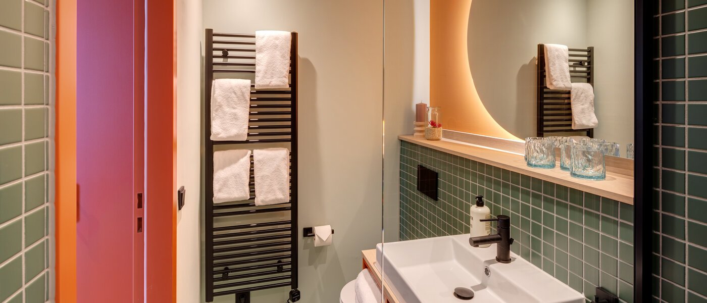 アパルトマン Unterföhring 01 浴室 14030