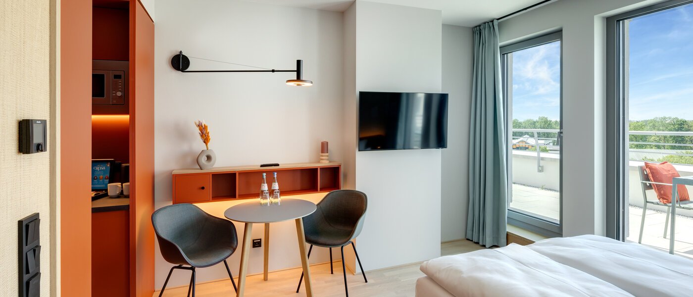 アパルトマン Unterföhring 01 リビングエリア 14034