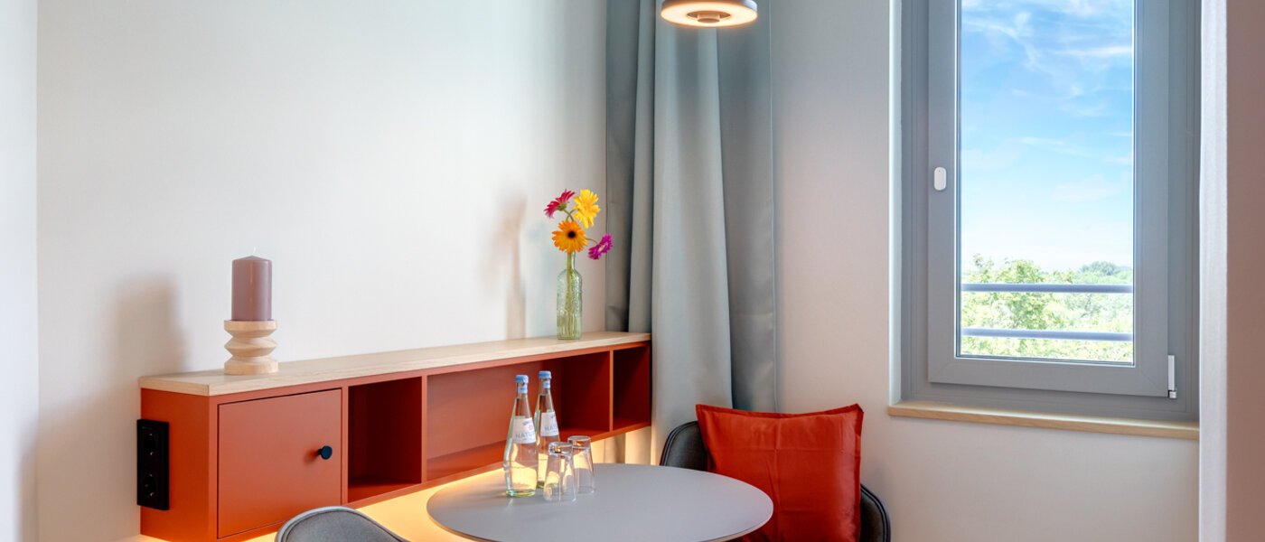 アパルトマン Unterföhring 02 リビングエリア 14035