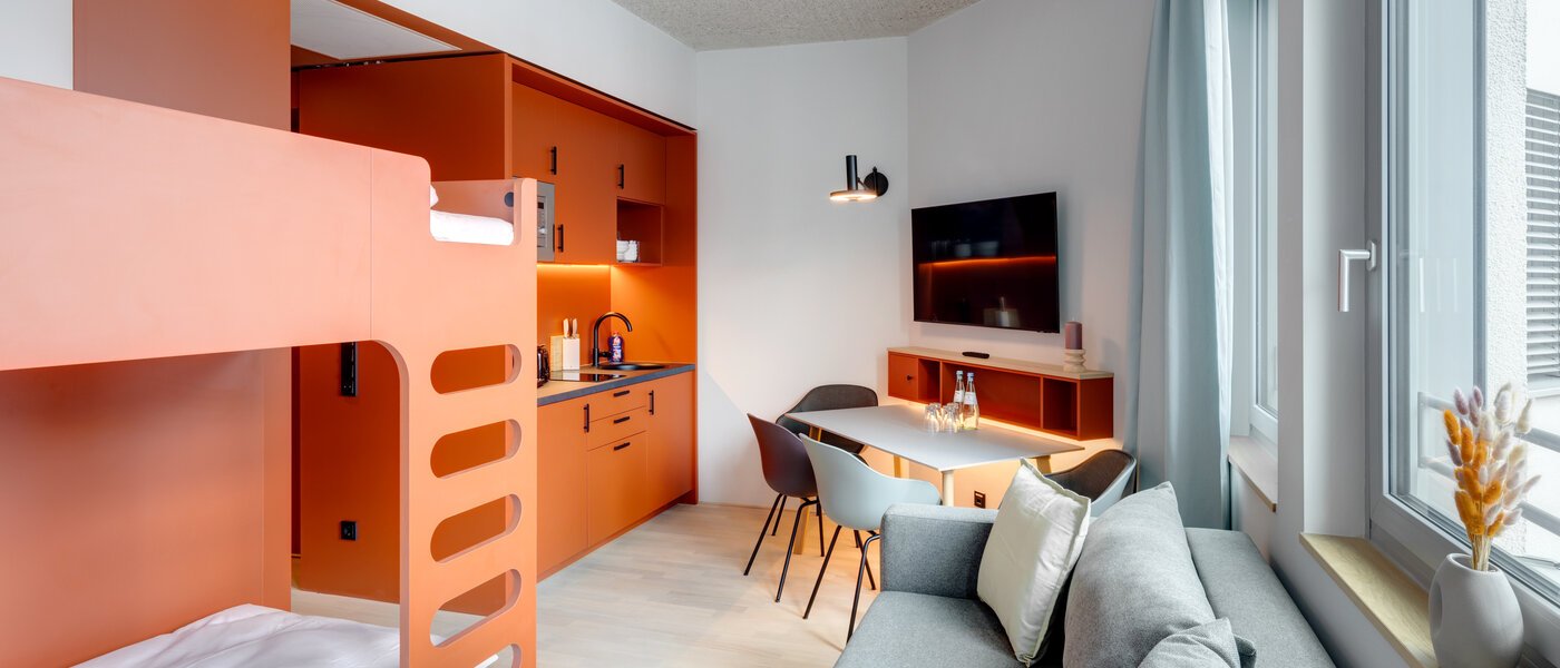 アパルトマン Unterföhring 02 リビングエリア 14036