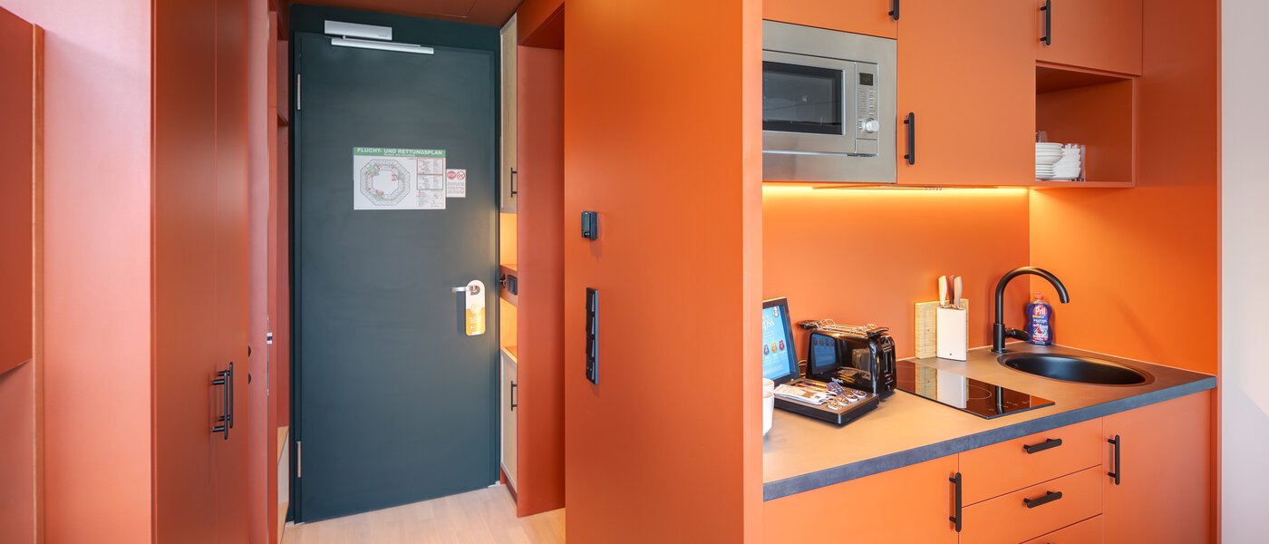 アパルトマン Unterföhring 04 リビングエリア 14036